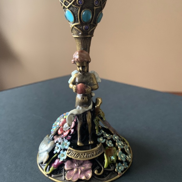 Kirks Folly forget-me-not angel gem-studded goblet. Rare, collectible.❣️ - Picture 2 of 12
